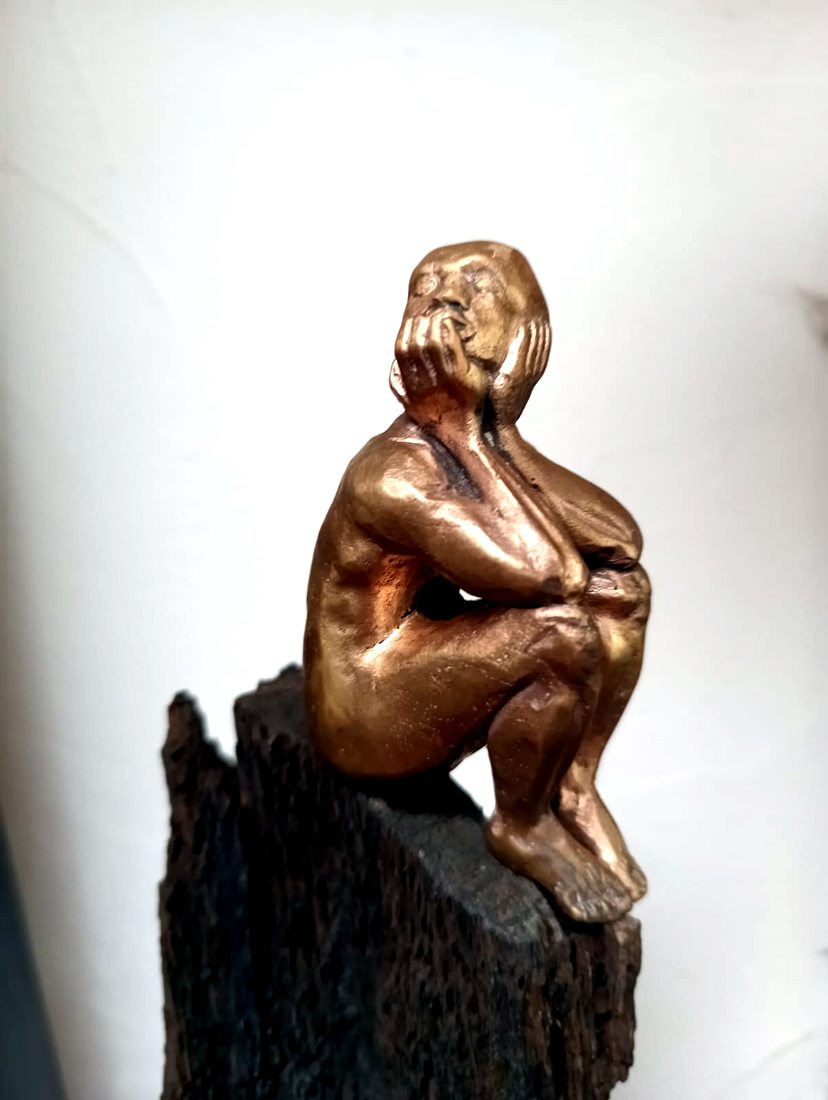 Träumer, Bronze work by Joachim Seitfudem