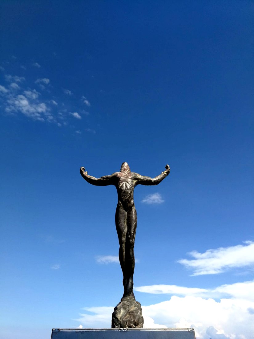 Wheel of Time, Bronze work by Joachim Seitfudem
