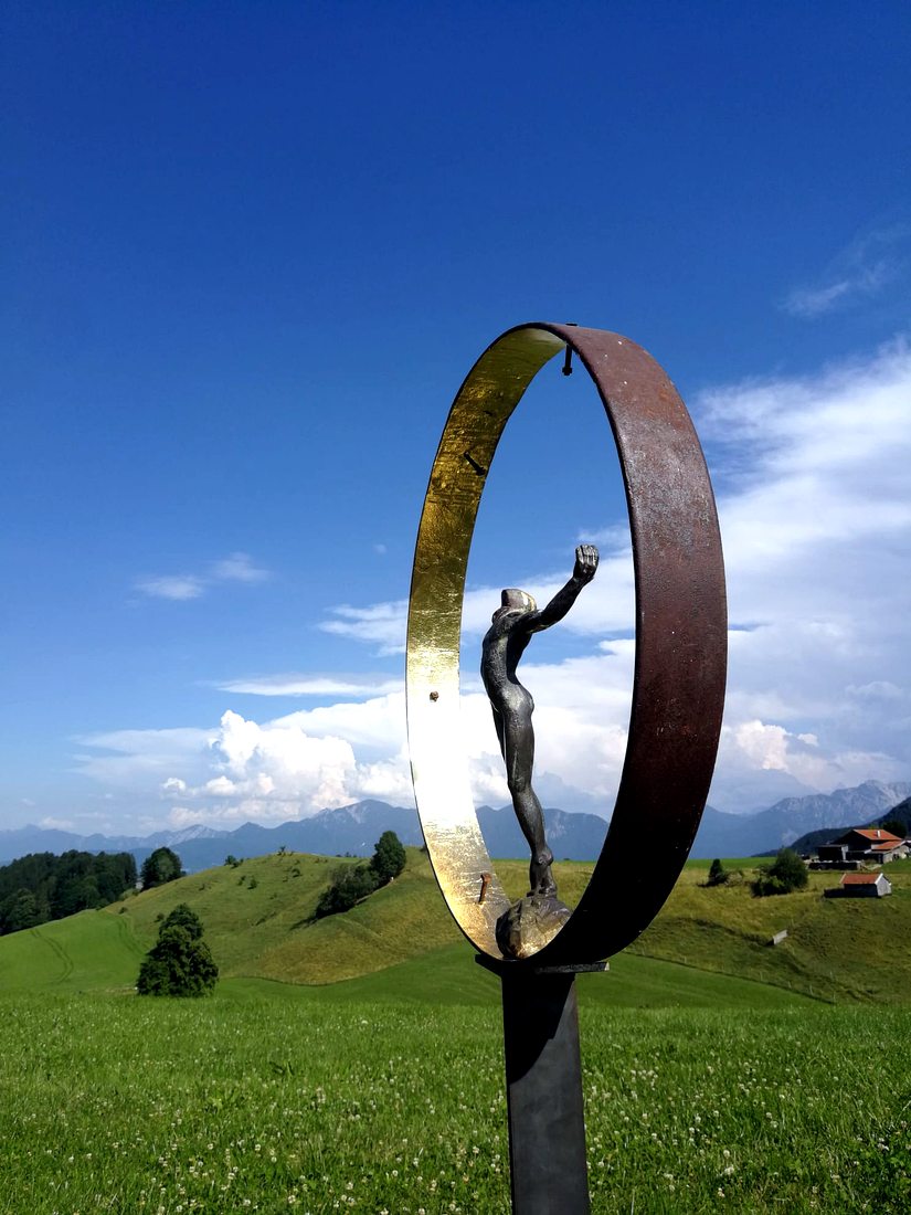 Wheel of Time, Bronze work by Joachim Seitfudem